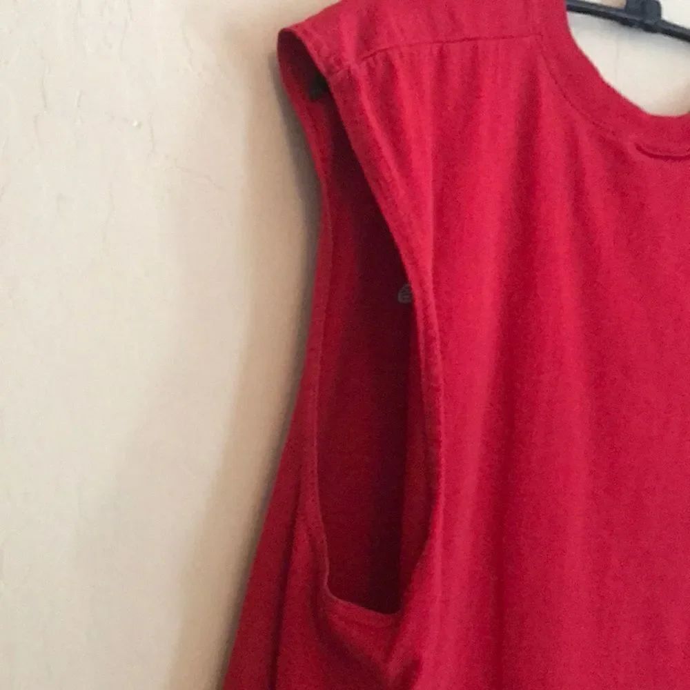 Adidas | Red Muscle Tee 🛍 - Picture 5 of 7
